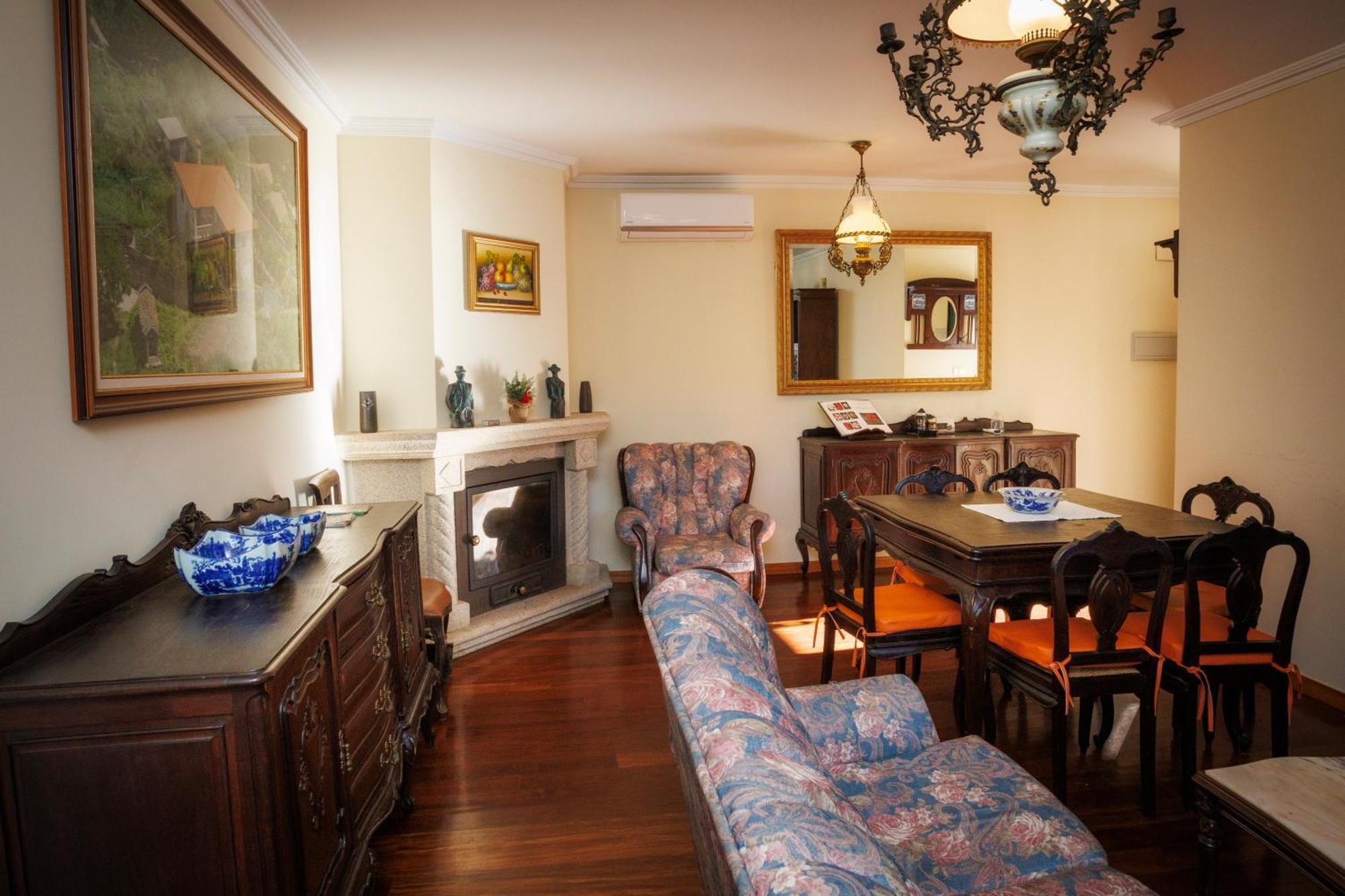 Catarina - Xuresvillas Ferienhaus Lobios